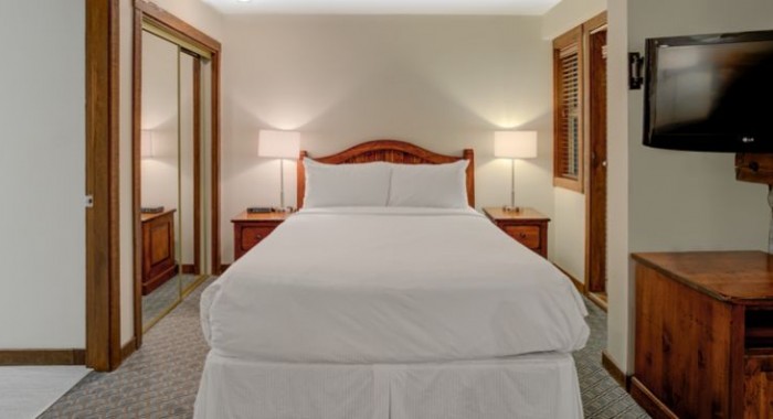 Blackcomb Springs Suites, Whistler ski chalet, image 4